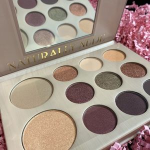 Eyeshadow and Highlight palette